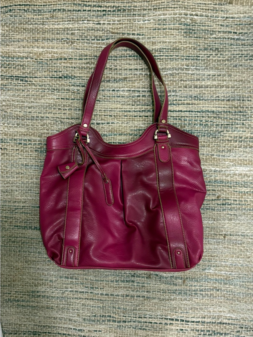 Liz Claiborne Magenta Leather Shoulder Tote